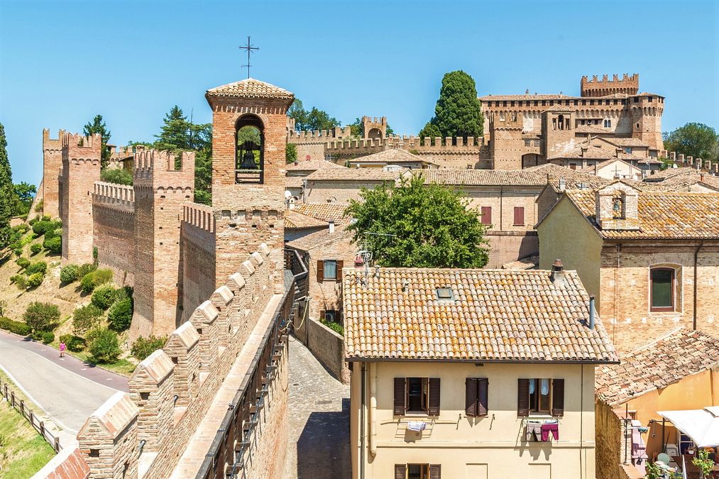 © Istockphoto  | Il castello di Gradara, in provincia di Pesaro e Urbino