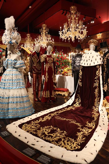 © IPA  | A Milano, a Palazzo Reale, la mostra “Dal cuore alle mani”: il sogno e la storia di Dolce&Gabbana in anteprima mondiale. Fino al 31 luglio 2024 